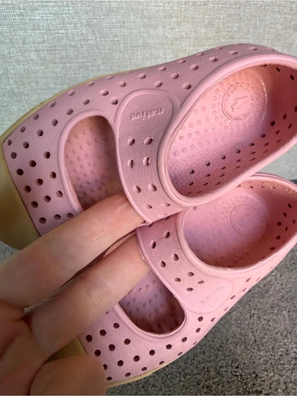 Native Kids Pink Slip-On Water Shoes with Yellow Toe Caps 6C
